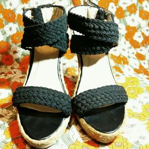 N.Y.L.A Black weaved wedges
